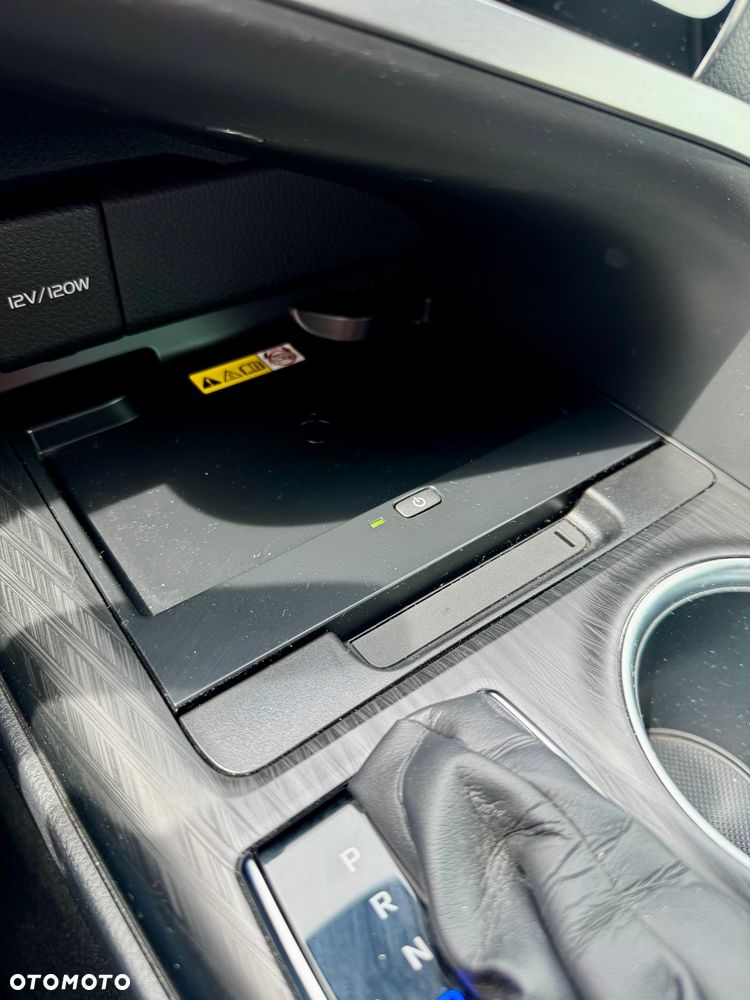 Toyota Camry 2.5 Hybrid Dynamic Force Executive e-CVT - 16