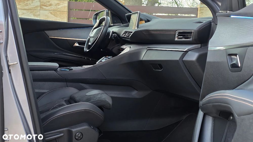 Peugeot 5008 2.0 BlueHDi GT S&S EAT8 - 28