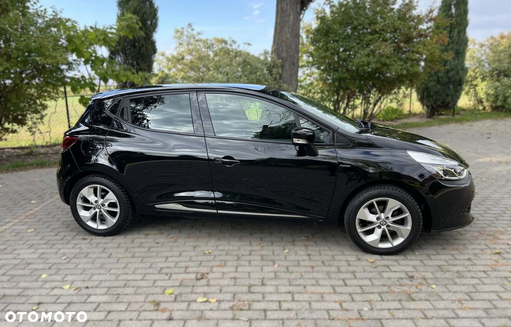 Renault Clio TCe 90 Limited - 12