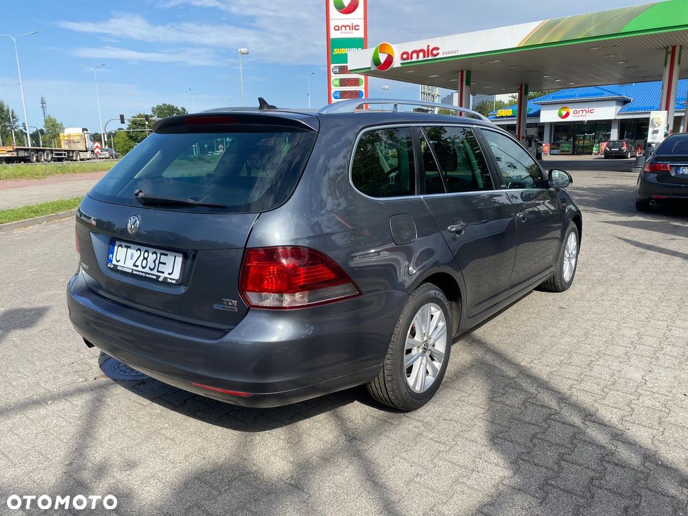 Volkswagen Golf 1.6 TDI DPF BlueMotion Technology DSG Comfortline - 8