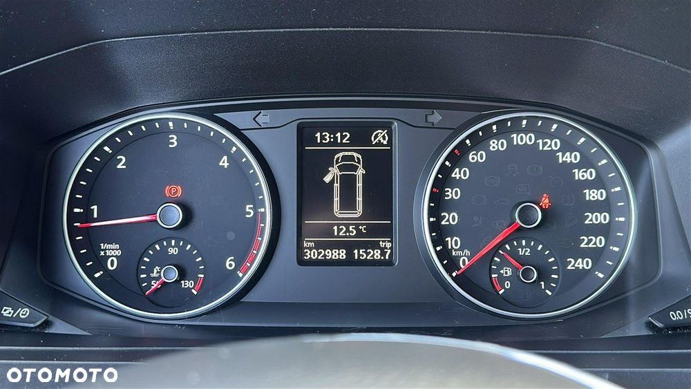 Volkswagen Transporter - 17