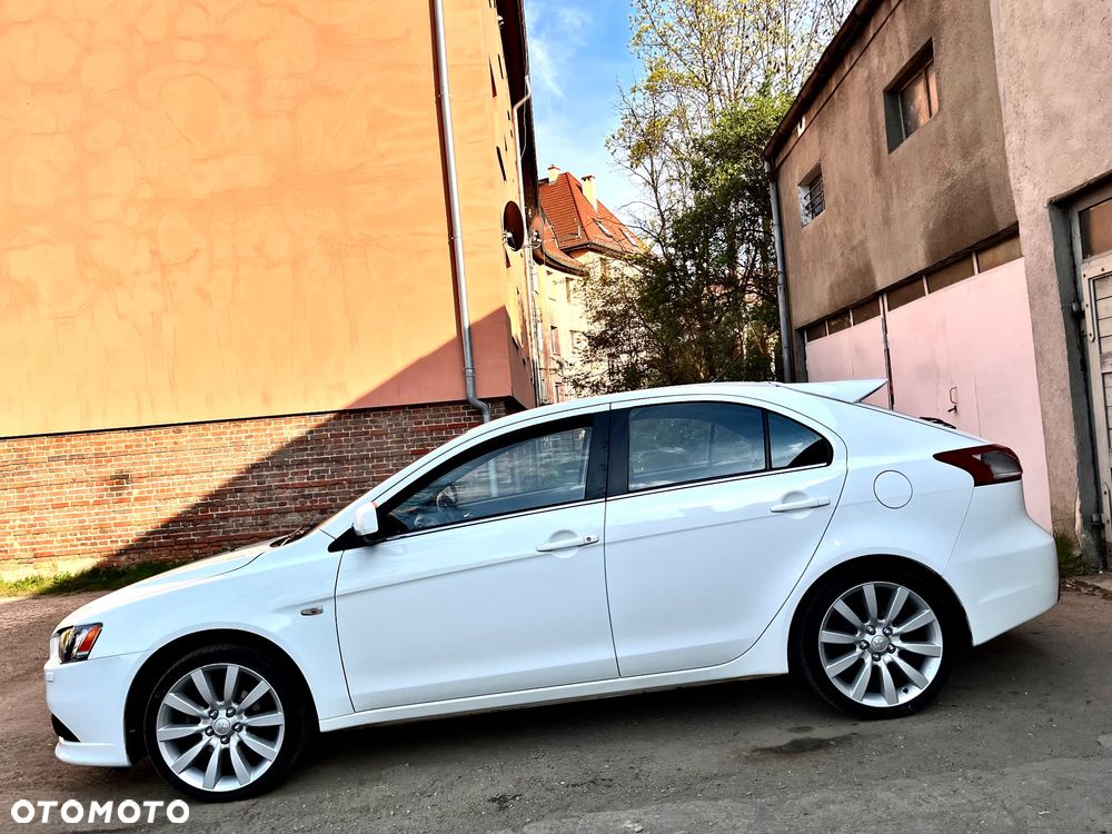 Mitsubishi Lancer 1.8 Intense - 7