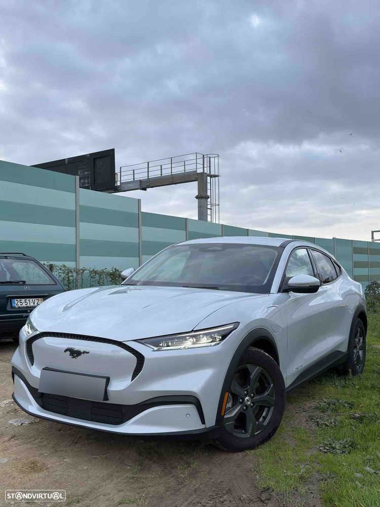Ford Mustang Mach-E Standard - 9