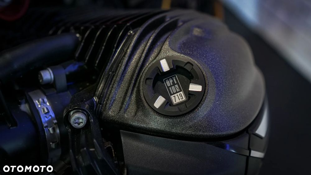 BMW R - 10