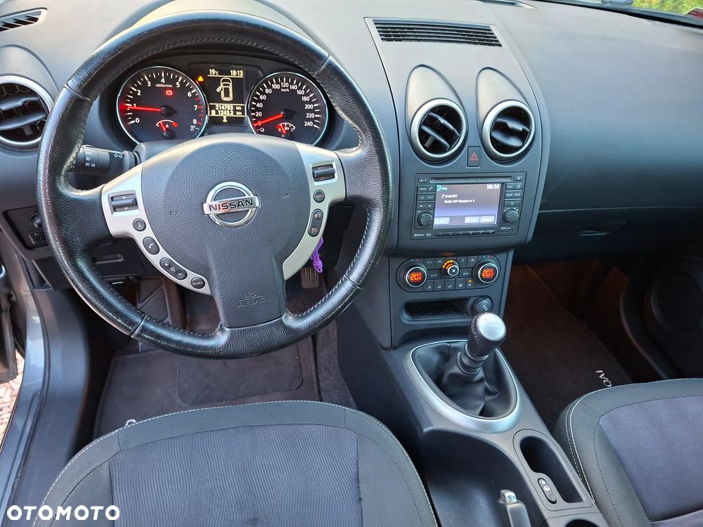 Nissan Qashqai - 9