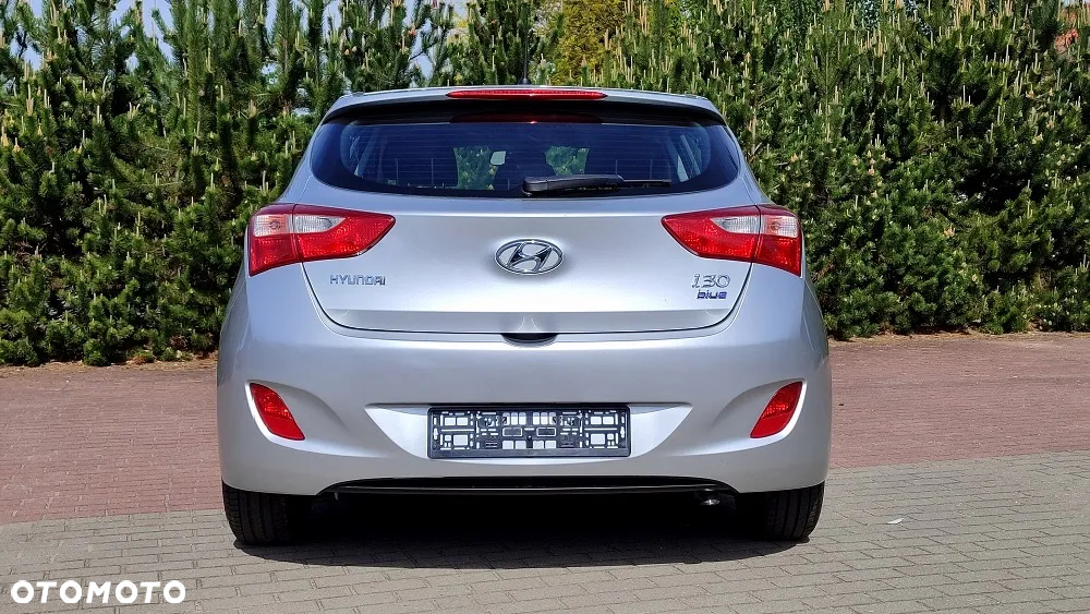 Hyundai i30 1.6 GDI Classic + - 16