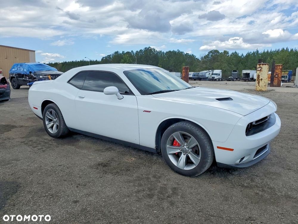 Dodge Challenger Automatik SXT Plus - 5