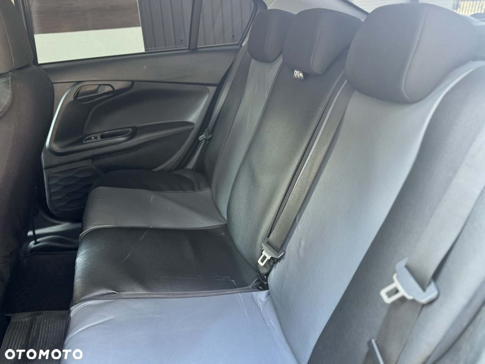 Fiat Tipo 1.4 16v Easy - 11