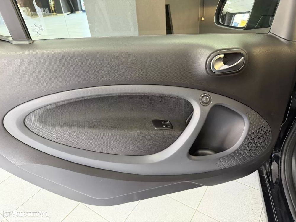 Smart Fortwo Cabrio - 28