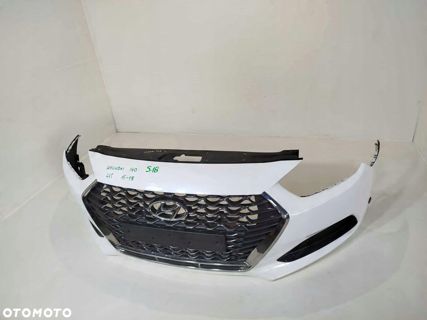 ZDERZAK PRZEDNI GRILL HYUNDAI I40 LIFT 15-18 - 2