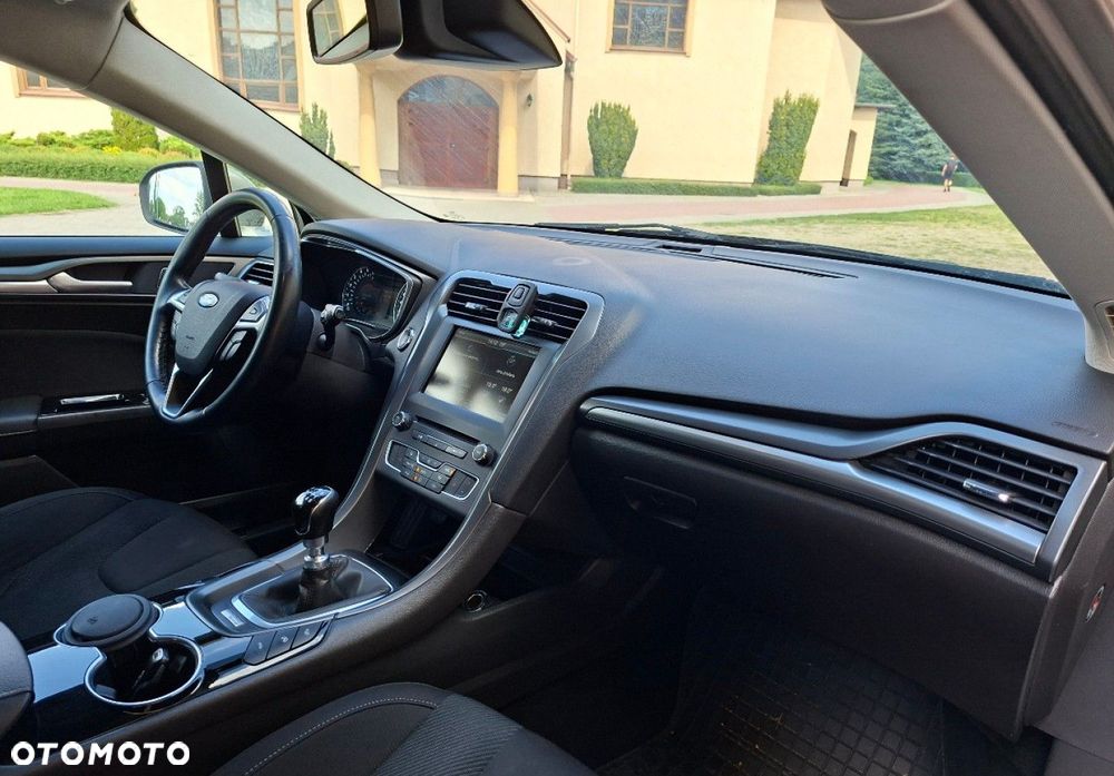 Ford Mondeo - 15