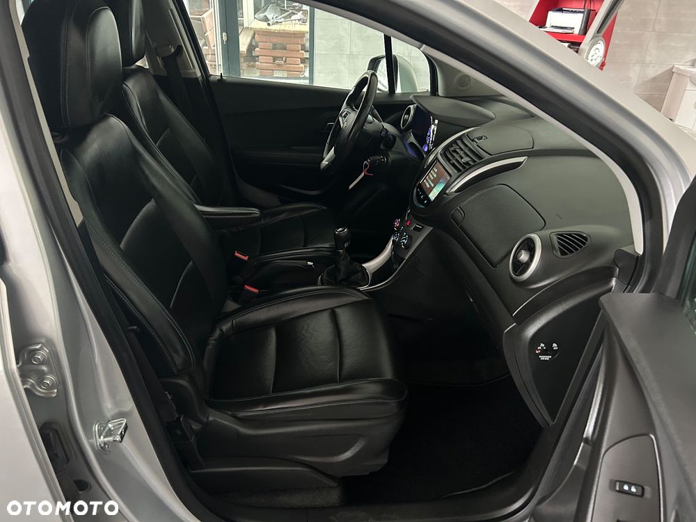 Chevrolet Trax 1.4 T LS - 28