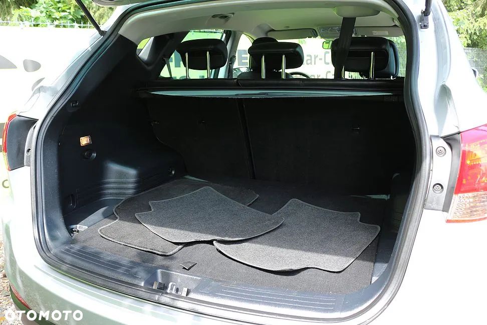 Hyundai ix35 2.0 Premium 2WD - 27