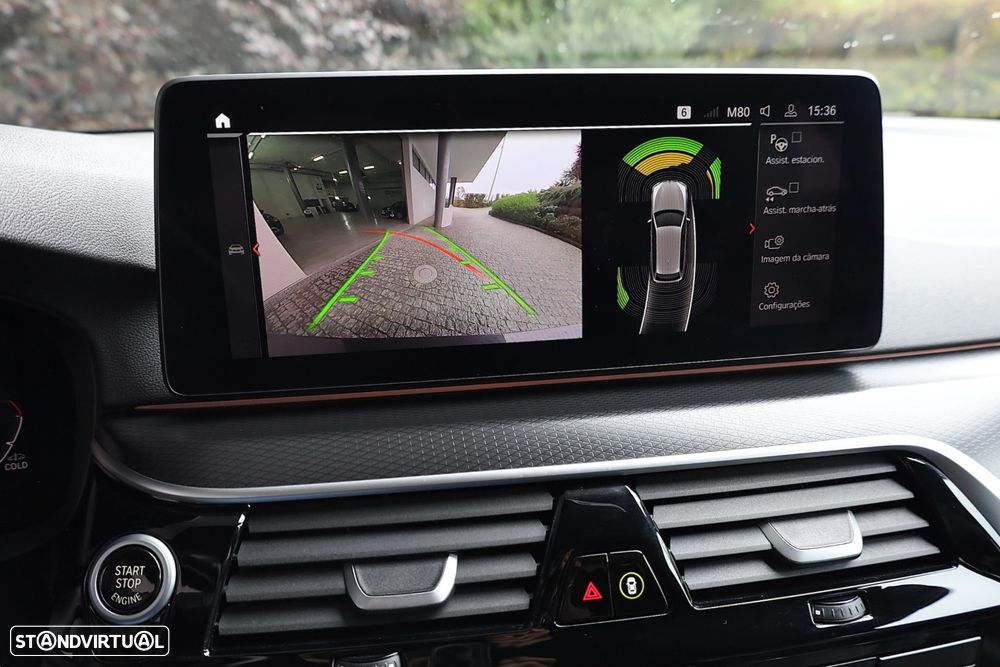 BMW 520 d Pack Desportivo M Auto - 38