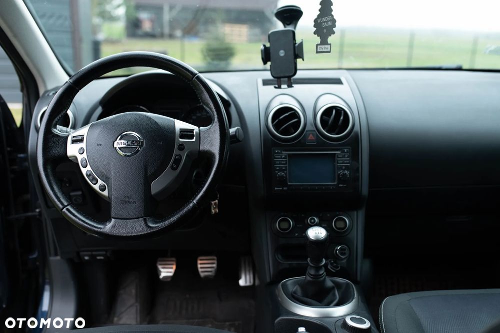Nissan Qashqai - 11
