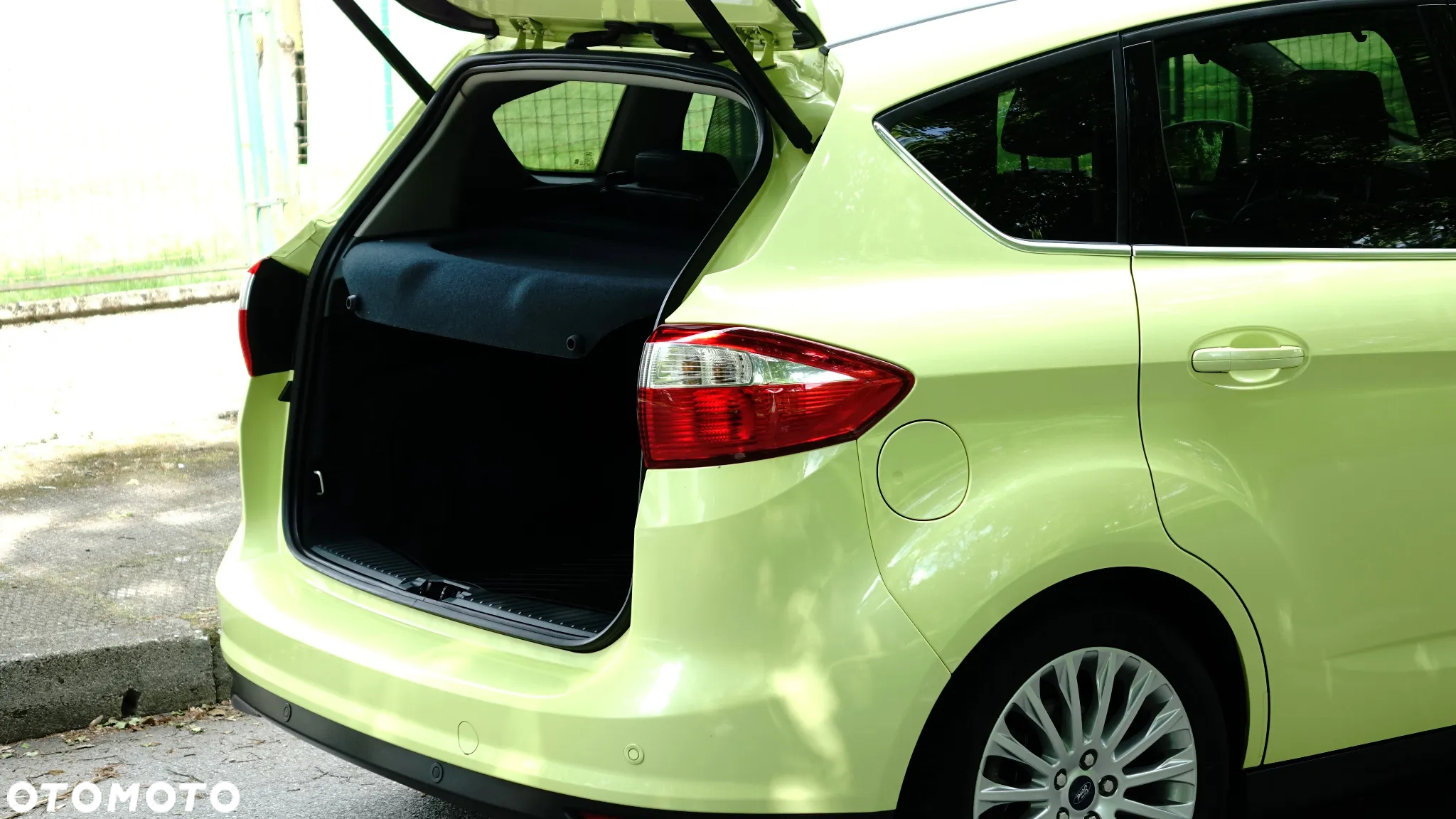 Ford C-MAX 1.6 TDCi Titanium - 34