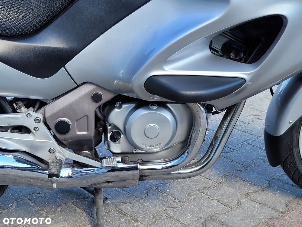 Honda Deauville - 17