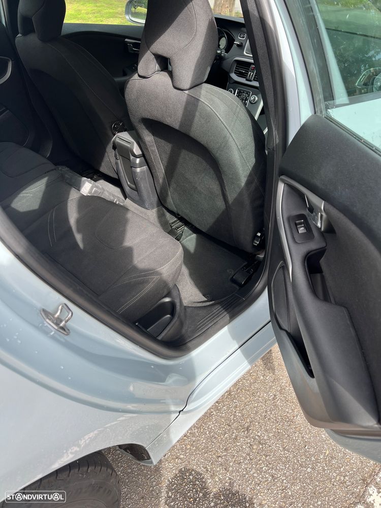 Volvo V40 2.0 D2 Kinetic Eco - 14
