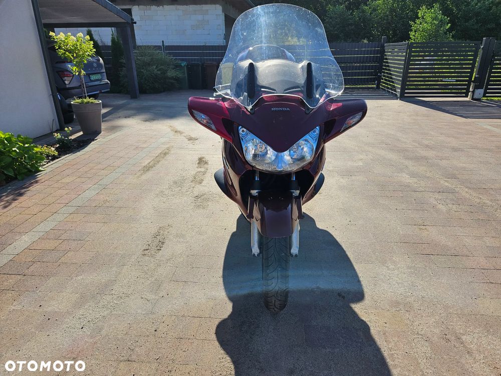 Honda ST - 5