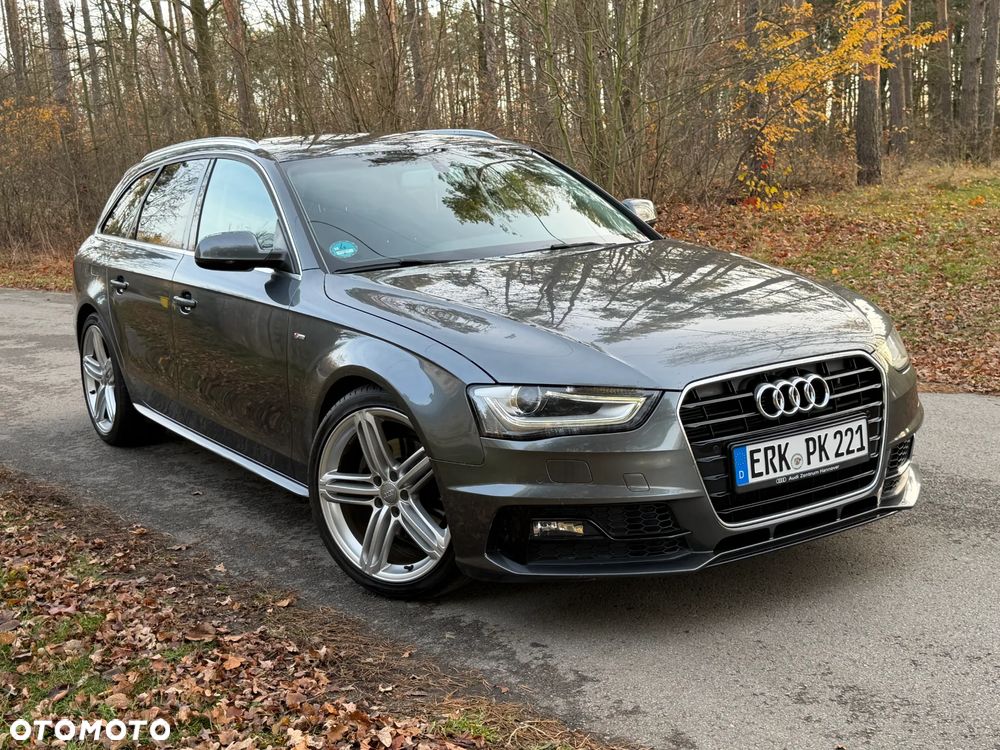 Audi A4 Avant 2.0 TDI DPF clean diesel multitronic S line Sportpaket - 11