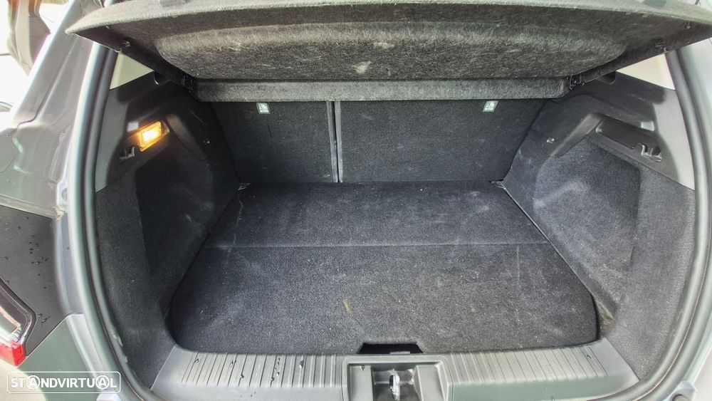 Renault Captur 1.6 E-Tech Plug-In Hybrid Techno - 25