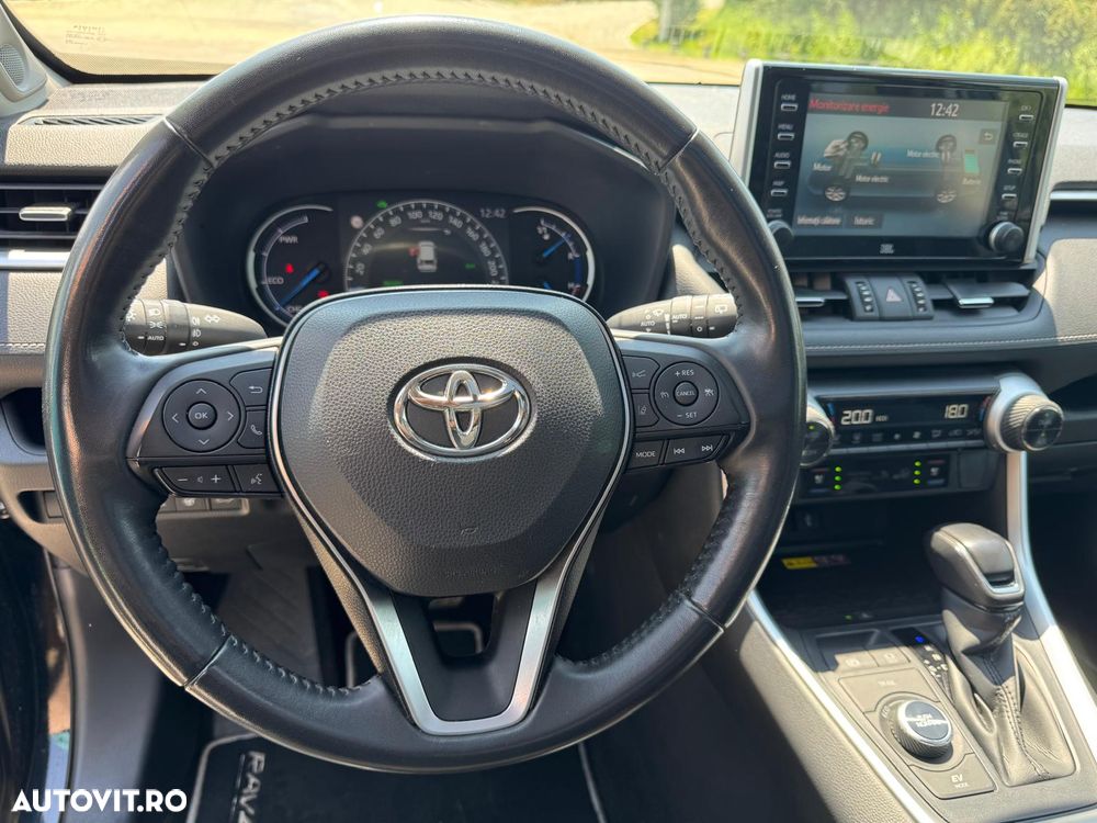 TOYOTA RAV4 2022 — imagine 14