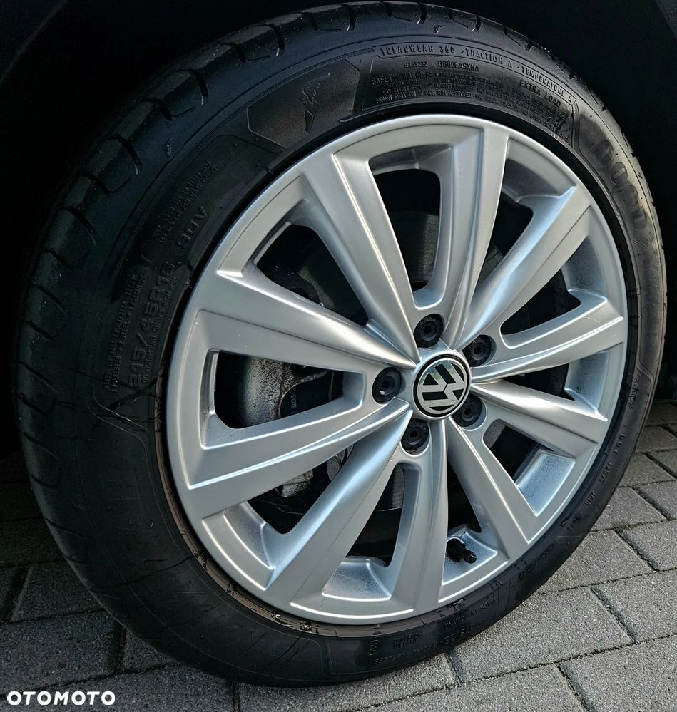 Volkswagen Polo 1.2 TSI Life - 27