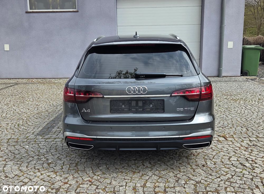Audi A4 Avant 35 TFSI S tronic S line - 9