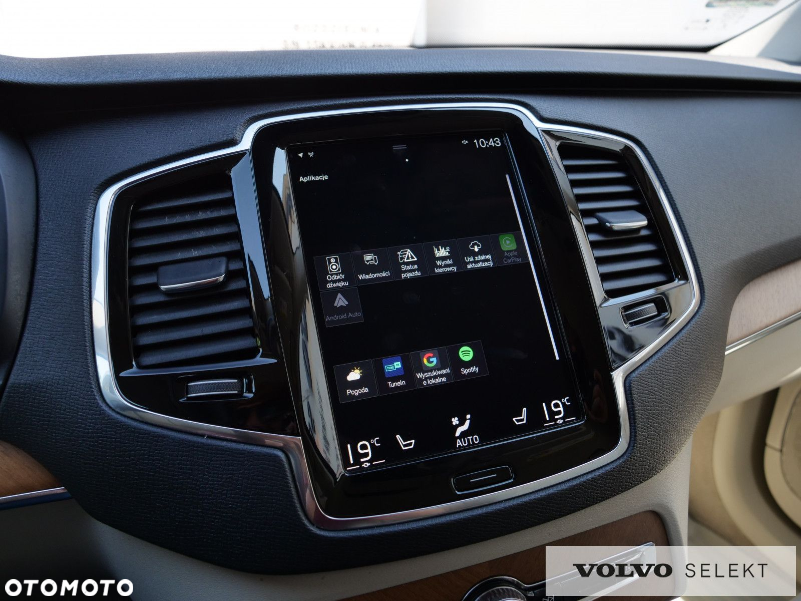 Volvo XC 90 - 26
