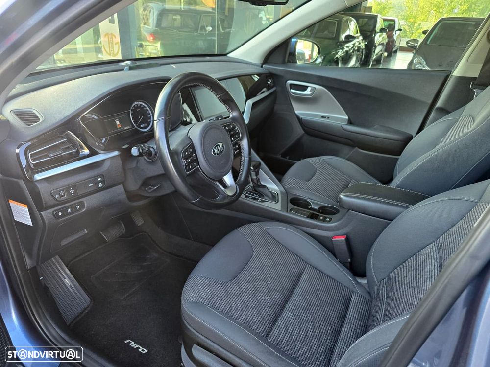 Kia Niro - 12