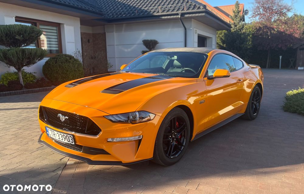 Ford Mustang - 1
