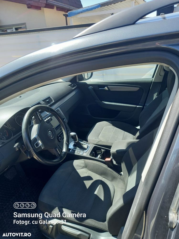 Volkswagen Passat 2.0 TDI Comfortline DPF DSG - 9