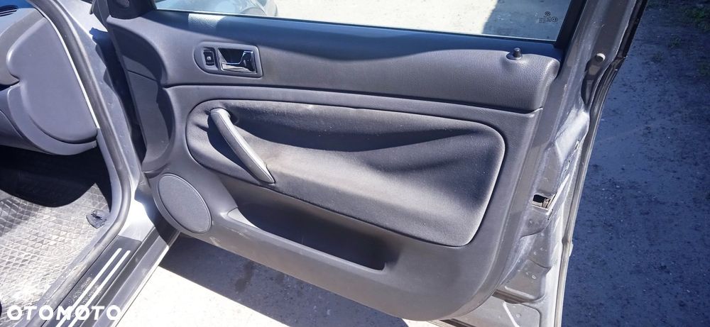 Drzwi lewe prawe przód tył Passat B5 Lift Sedan lak. LD7W - 6