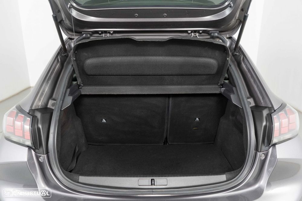 Peugeot 208 1.2 PureTech Active - 12