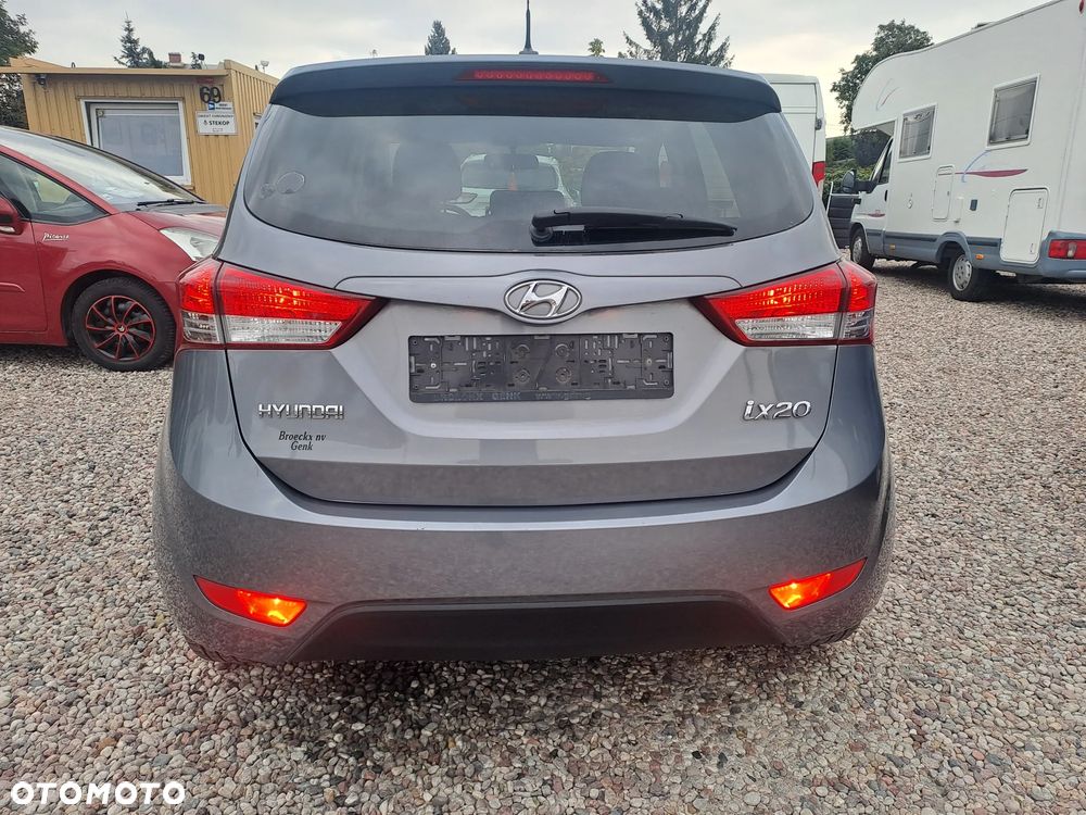 Hyundai ix20 - 4