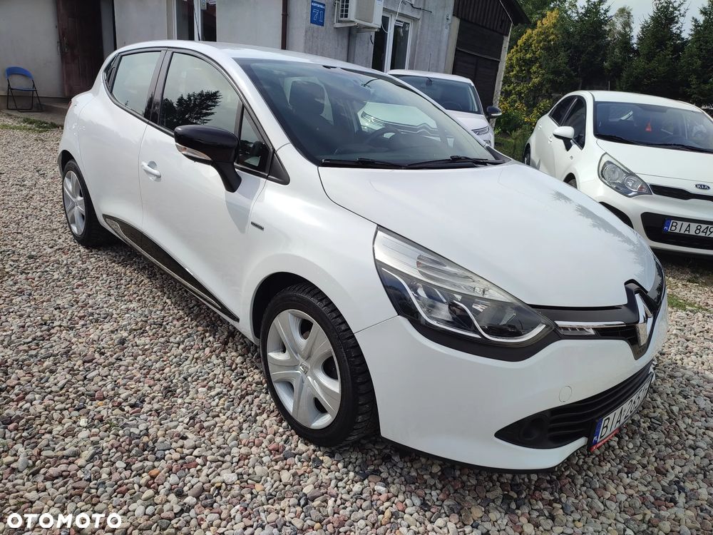 Renault Clio - 15
