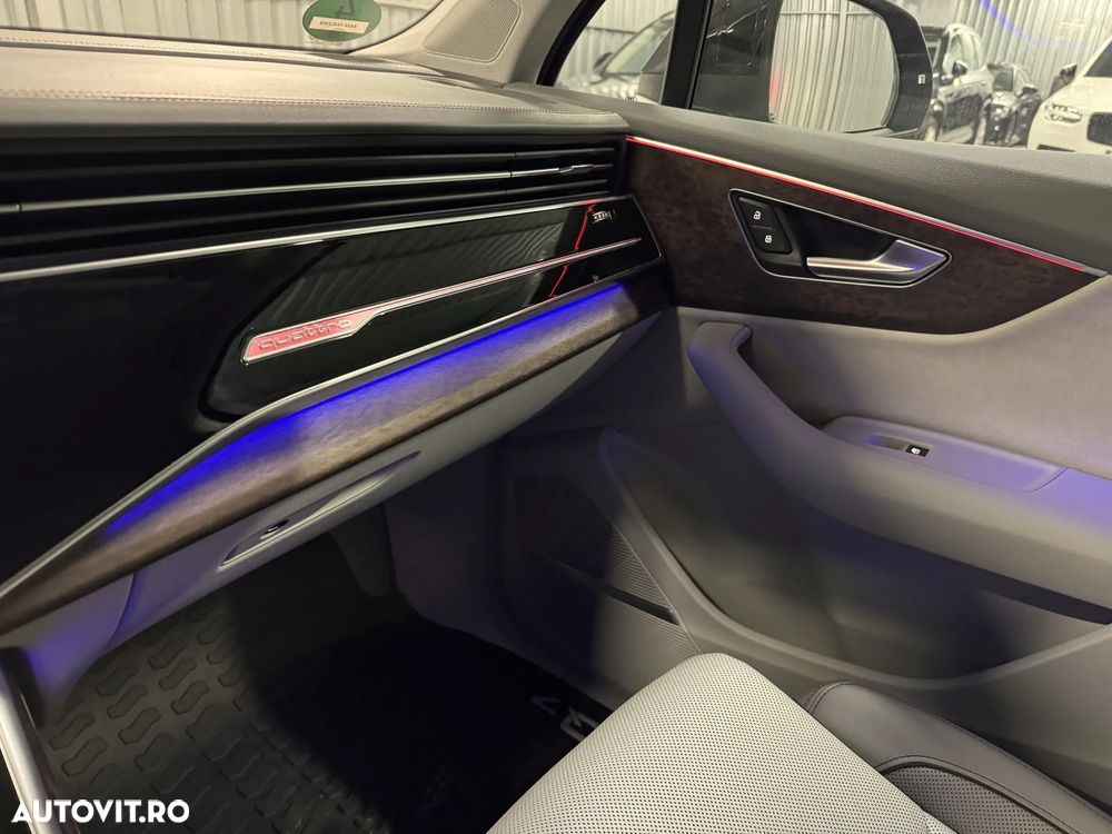 Audi Q7 55 TFSI e quattro tiptronic - 29
