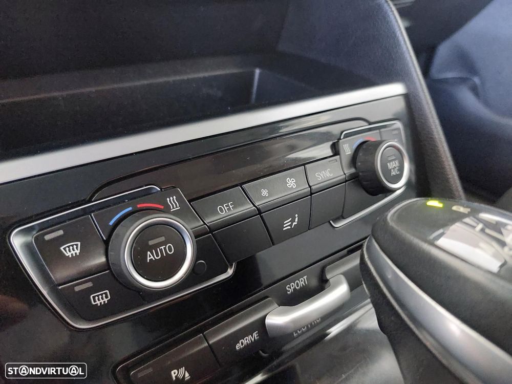 BMW 225xe Active Tourer Advantage - 28