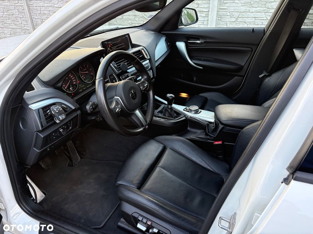 BMW Seria 1 118d xDrive Edition M Sport Shadow - 13