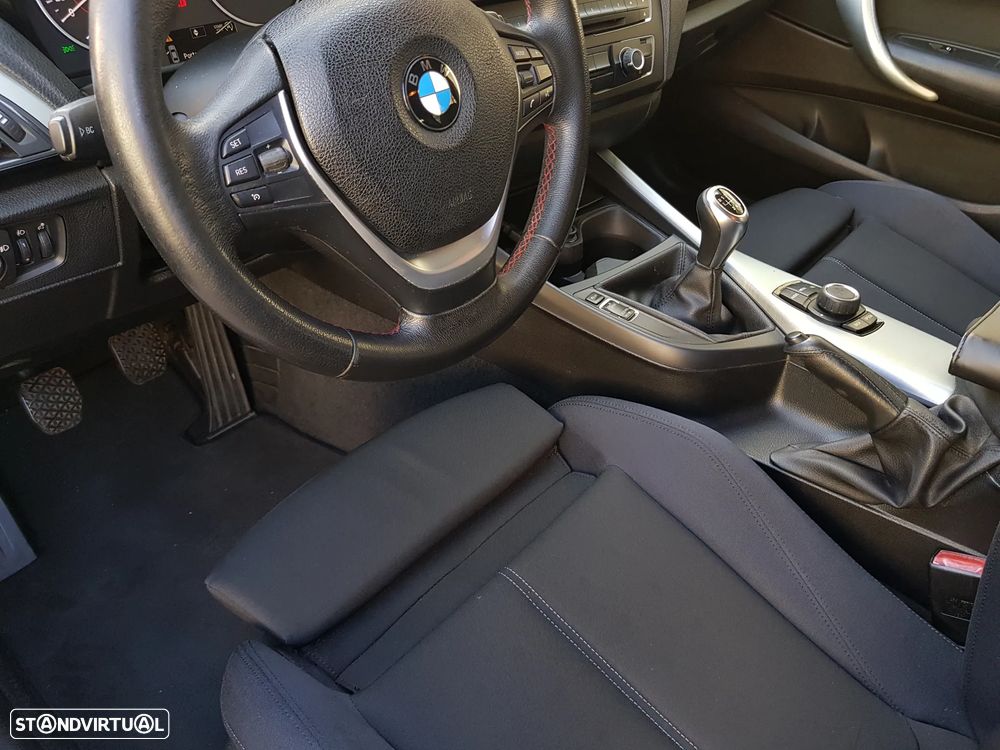 BMW 118 d xDrive Line Sport - 12