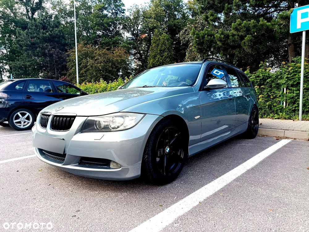 BMW Seria 3 318d - 1