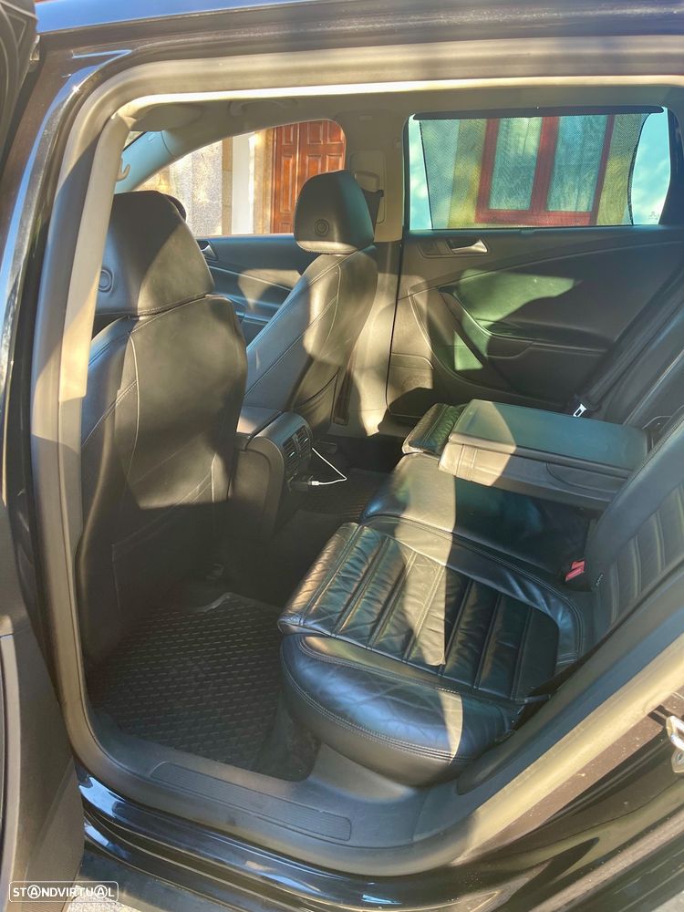VW Passat Variant 2.0 TDi Highline - 9