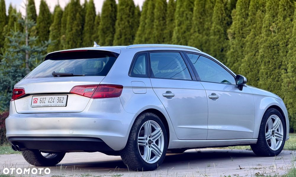 Audi A3 Sportback 1.4 TFSI Attraction - 17