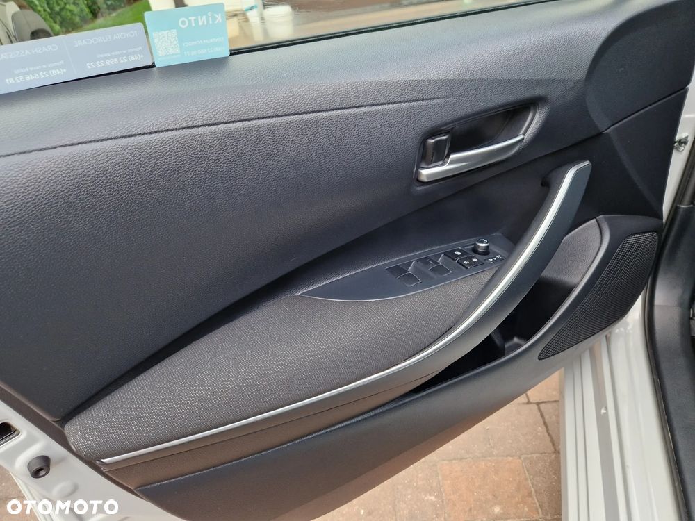 Toyota Corolla 1.8 Hybrid Style - 32