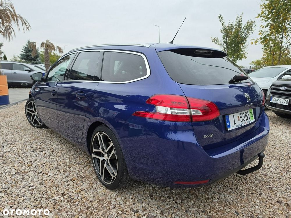 Peugeot 308 - 9