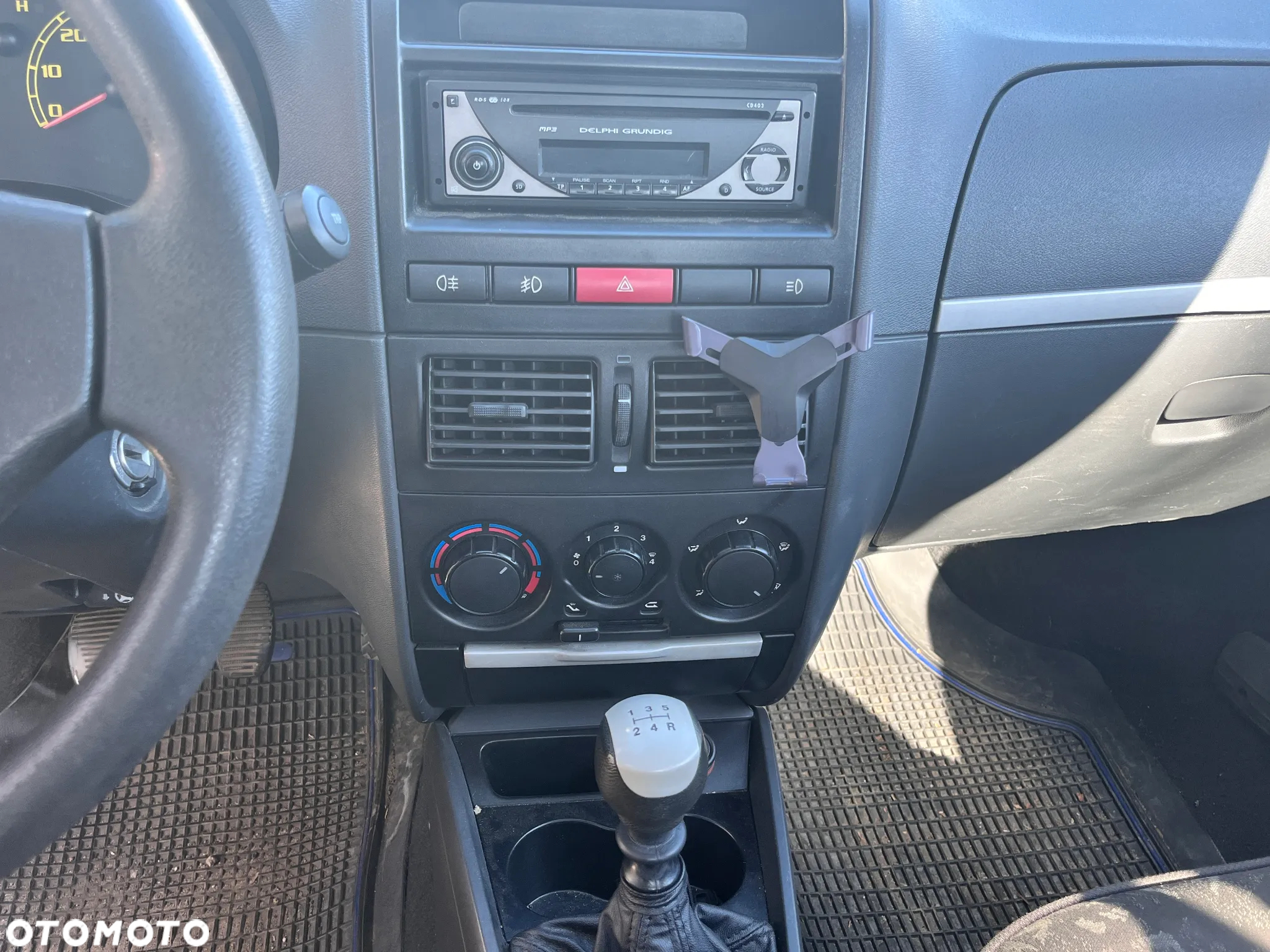 Fiat Strada Adventure - 11