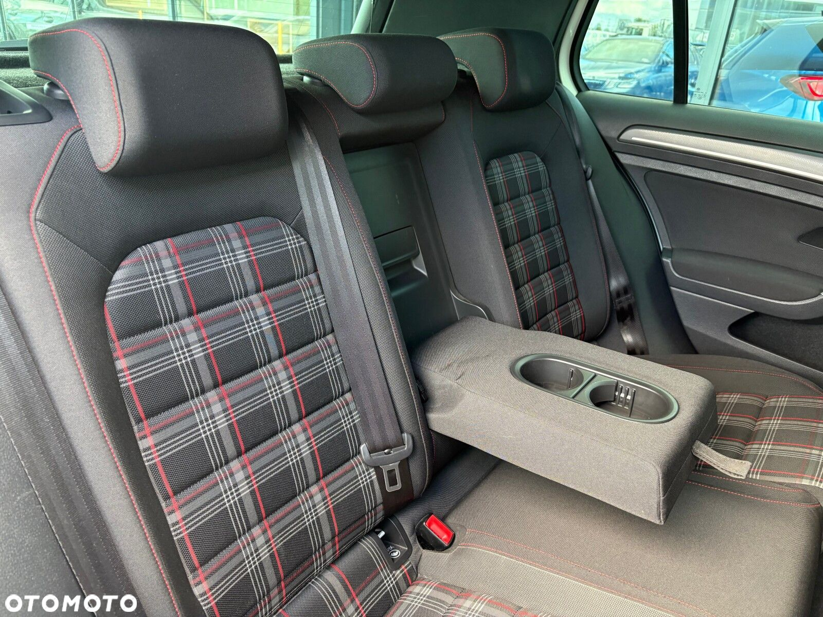 Volkswagen Golf VII 2.0 TSI BMT GTI Performance - 16