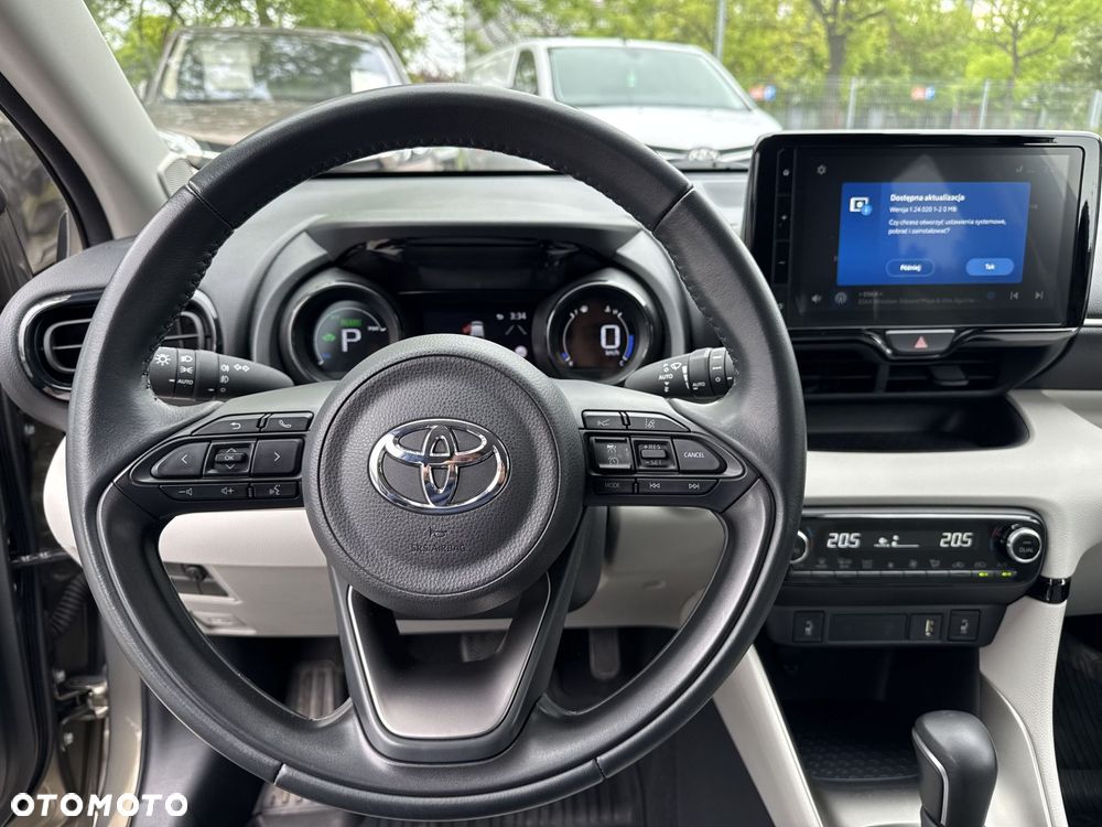Toyota Yaris - 16