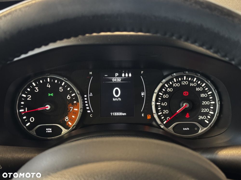 Jeep Renegade - 18