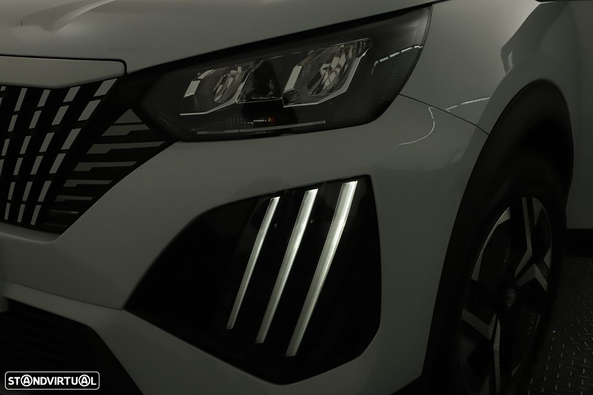 Peugeot 2008 1.2 PureTech Allure - 6
